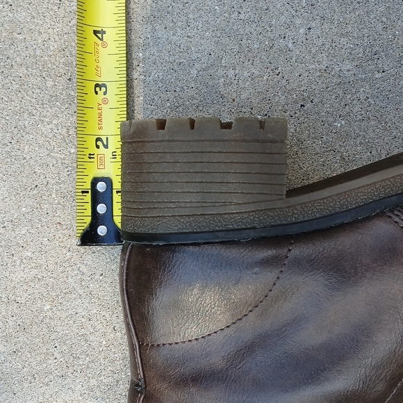 Madden Girl Women's Gamer Lace-Up Boot Size 9. EUC - Picture 9 of 12